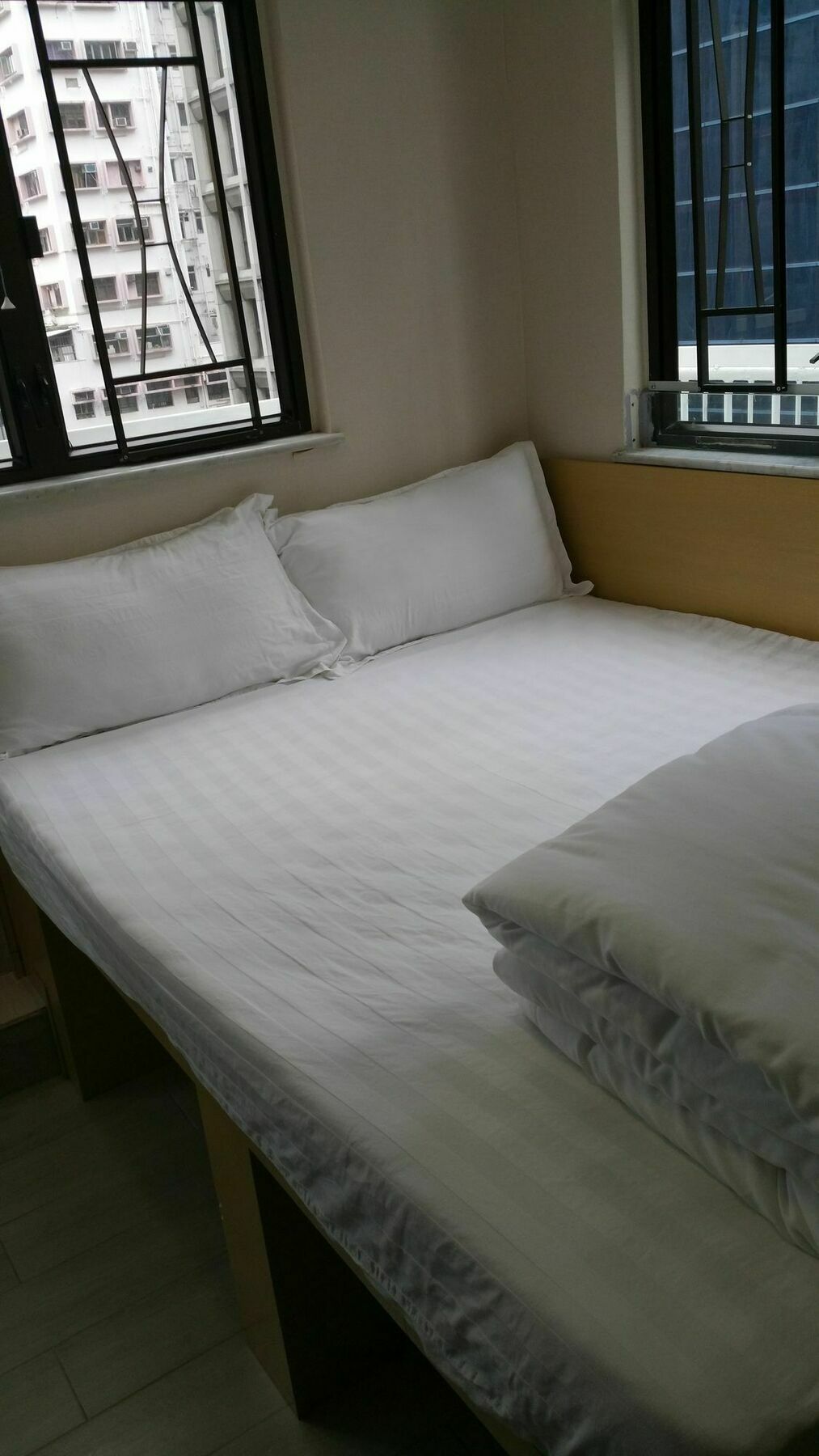 Sunrise Royal - Boutique Hostel Kowloon Exterior foto
